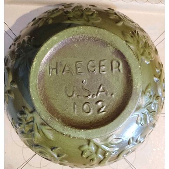 Vintage Haeger Pottery Bowl Planter Avocado Green Pedestal Footed MCM USA - Picture 2 of 8